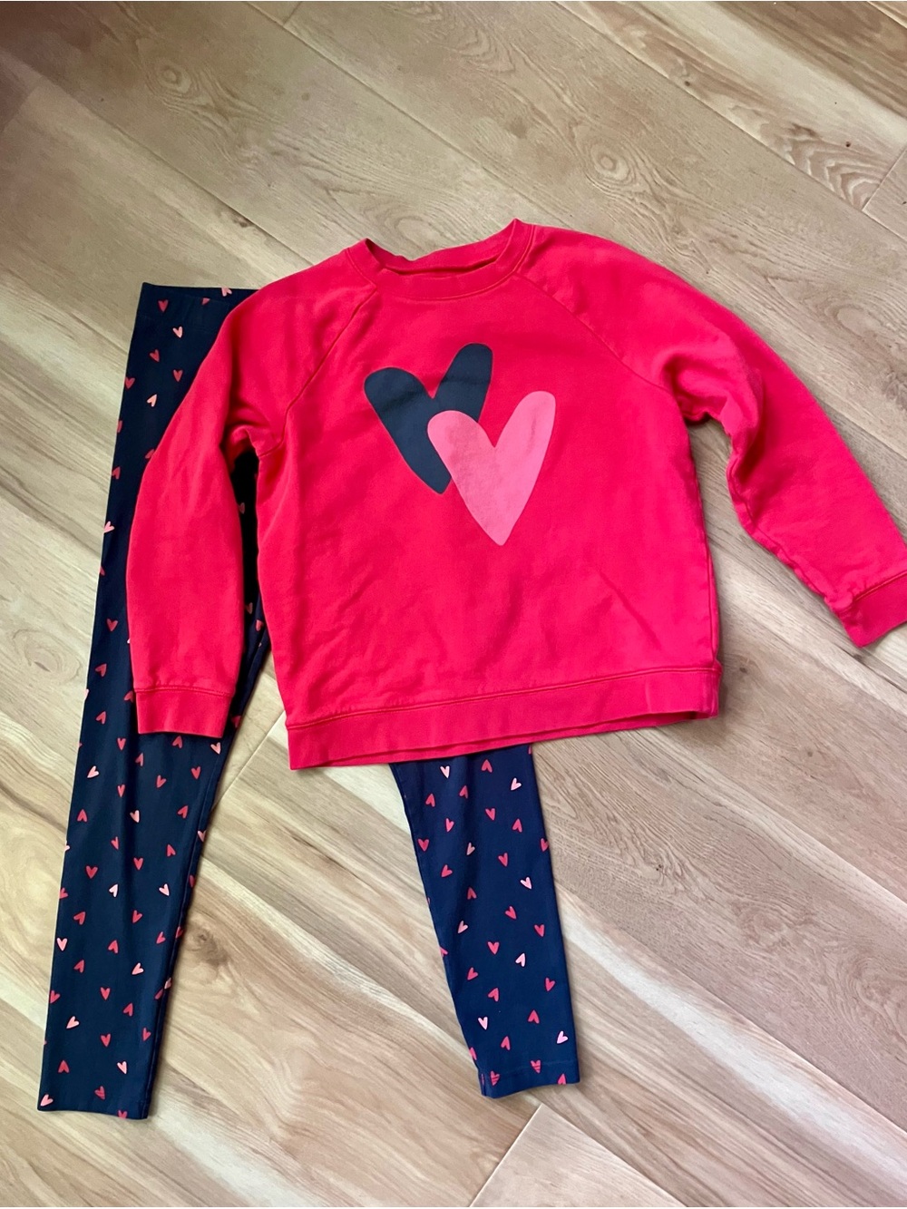 Primary Heart Sweatshirt and Navy Heart-Print Leggings